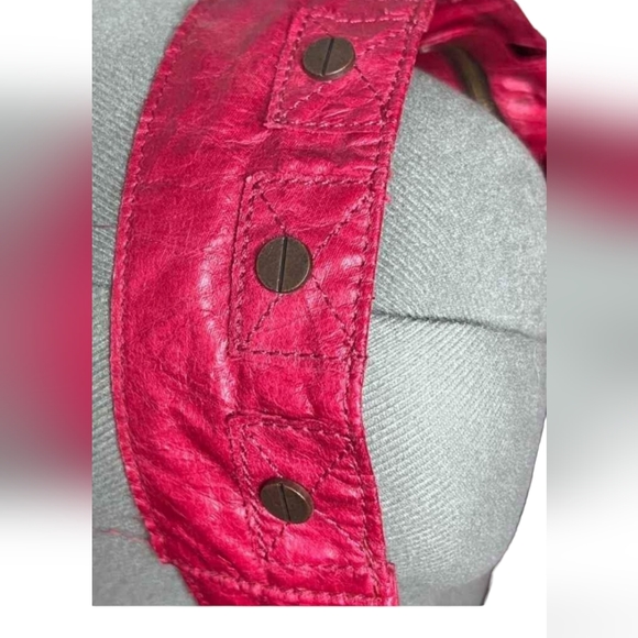 MATT & NAT Japanese HOBO style bag - Picture 5 of 7